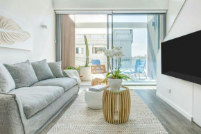 Surfside Suite Isyd Sydney